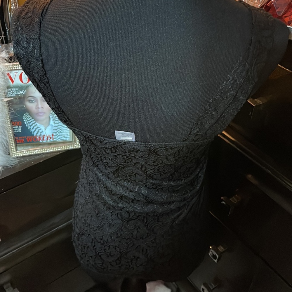 Top - Picture 4 of 5